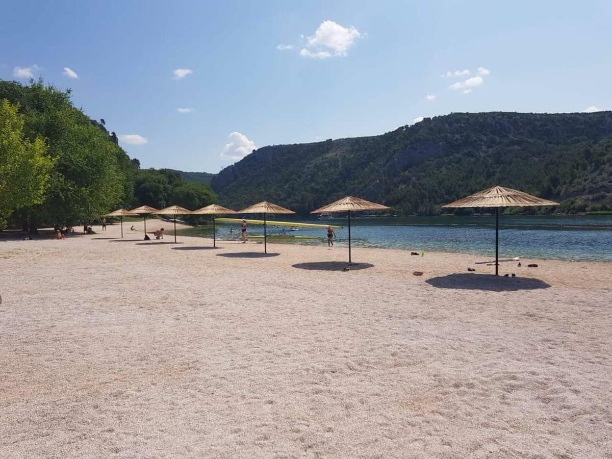 Villa Scolopax Rusticola Skradin With Heated Pool Экстерьер фото